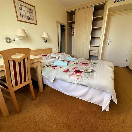 10q - Z6 603b * Varšava